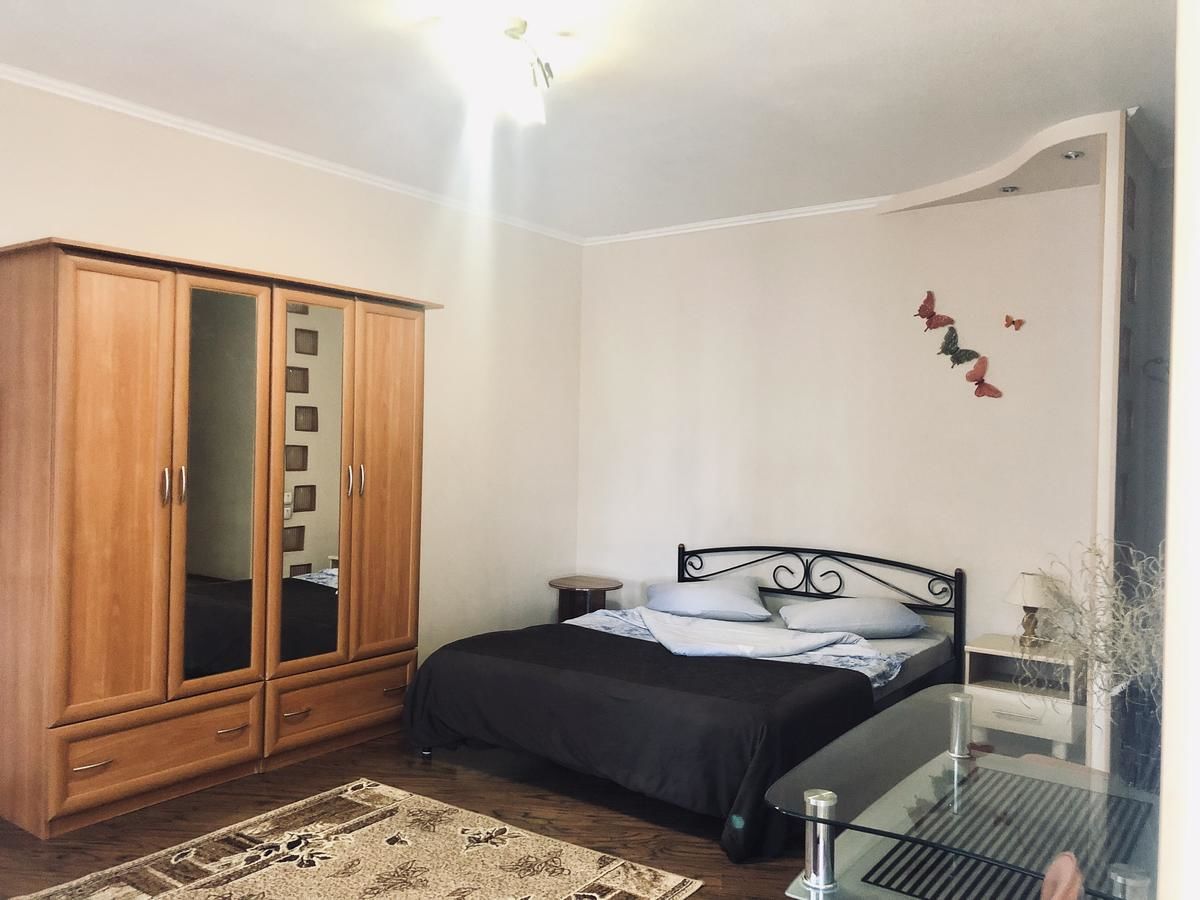 Апартаменты 1 bedroom studio in the Luhansk city centre Луганск-4